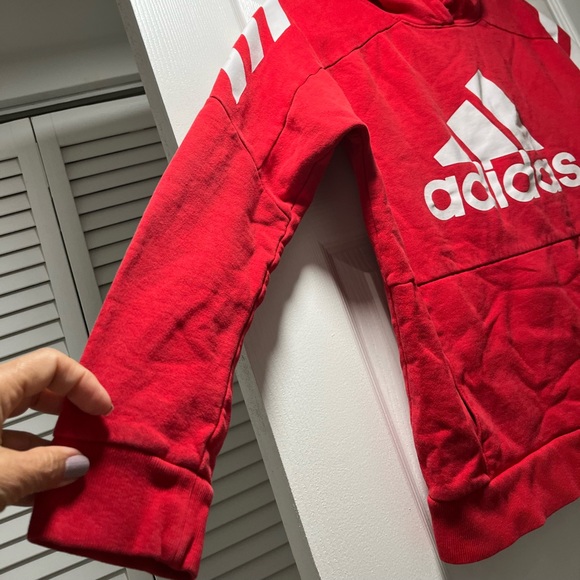 - - - - Adidas Unisex sweatshirt & hoodies red, used in good condition. - Picture 3 of 6